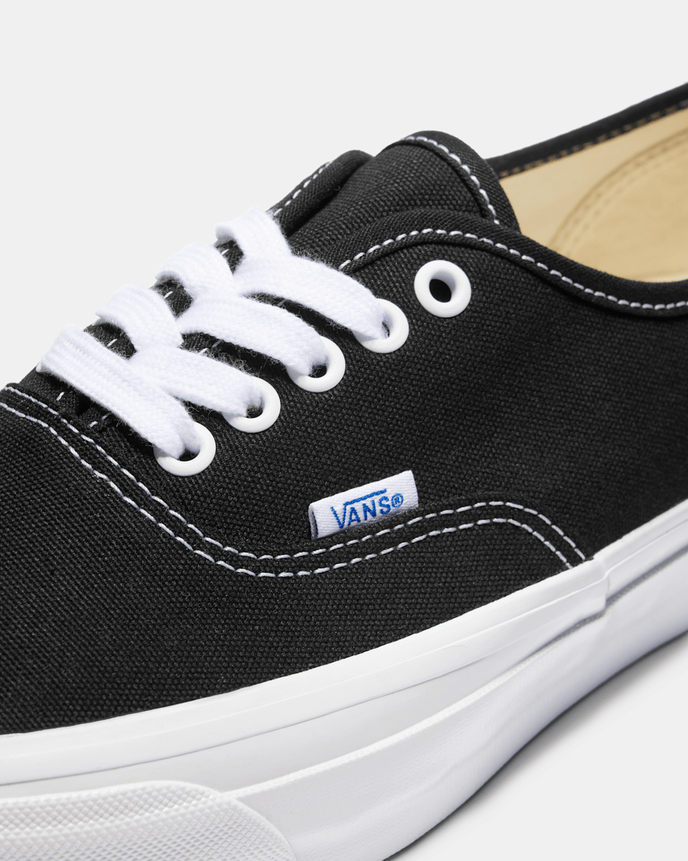 Women|Men Vans Premium Authentic Shoe in Black / White