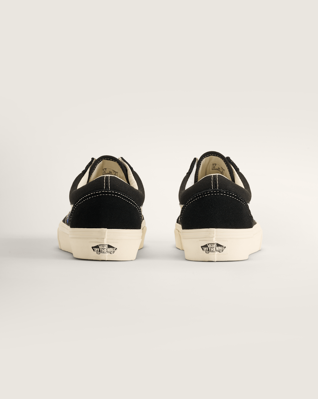 Women|Men Vans Old Skool Shoe in Black