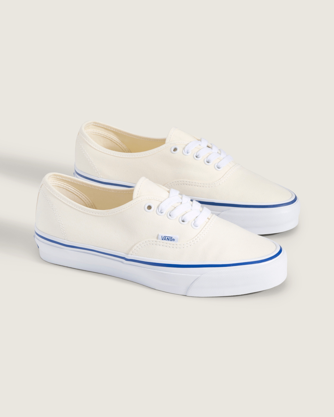 Women Vans Premium Authentic Shoe in Off White / White