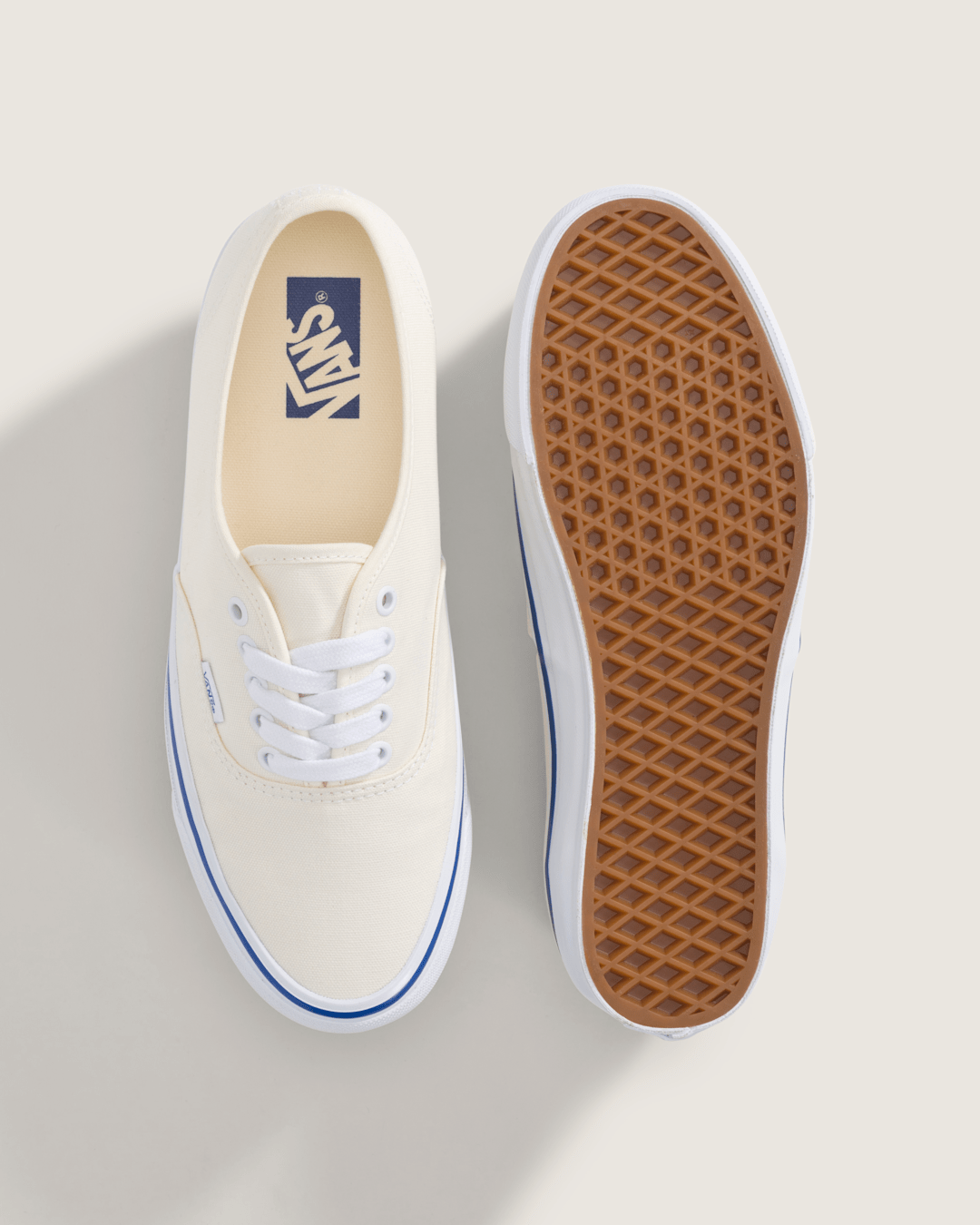 Women Vans Premium Authentic Shoe in Off White / White