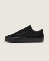 Women|Men Vans Premium Old Skool Shoe in Blackout