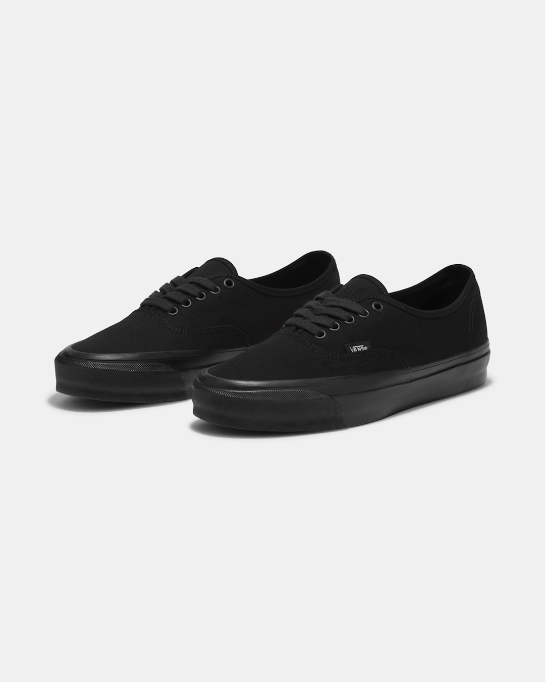 Women|Men Vans Premium Authentic Shoe in Blackout