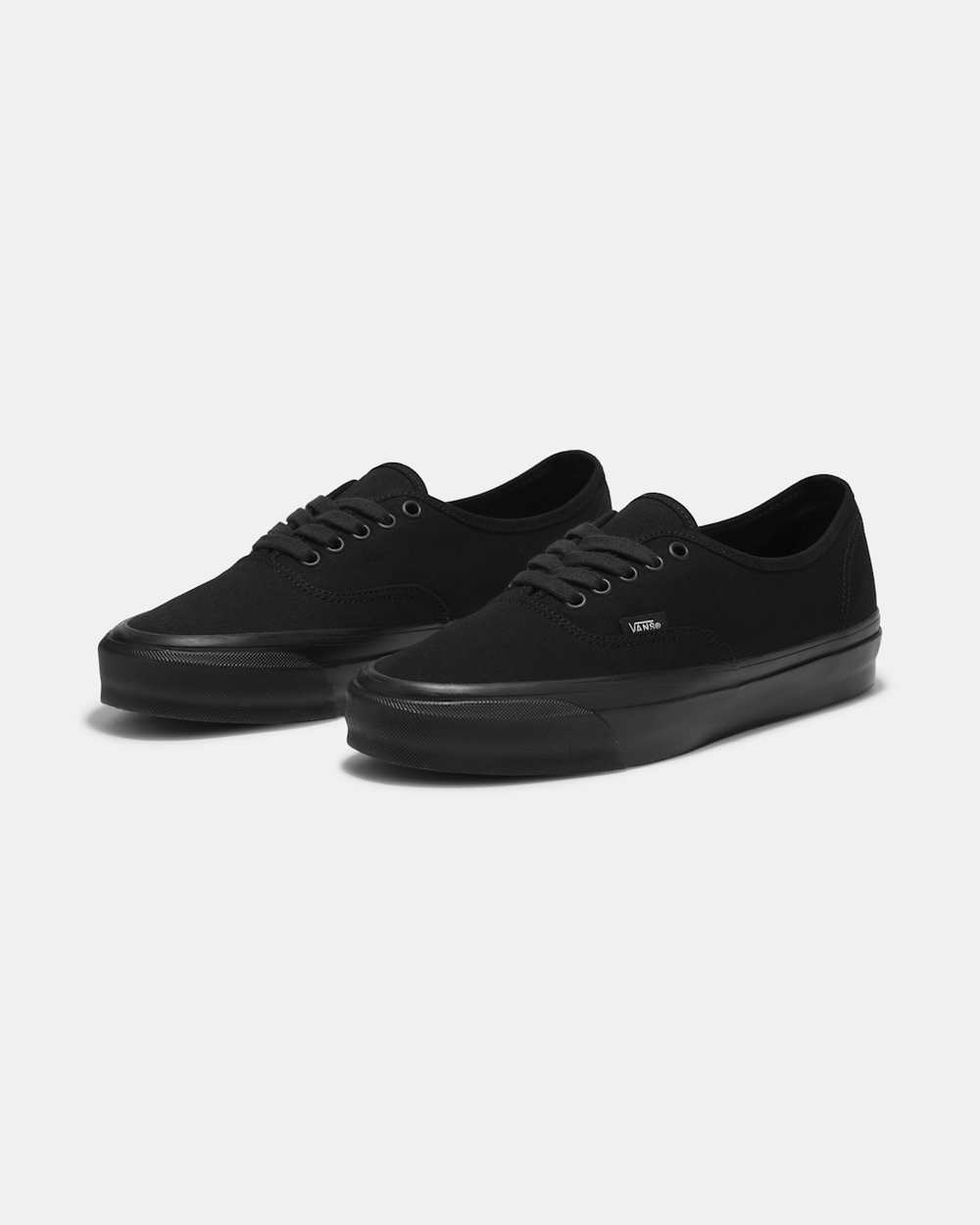 Women|Men Vans Premium Authentic Shoe in Blackout