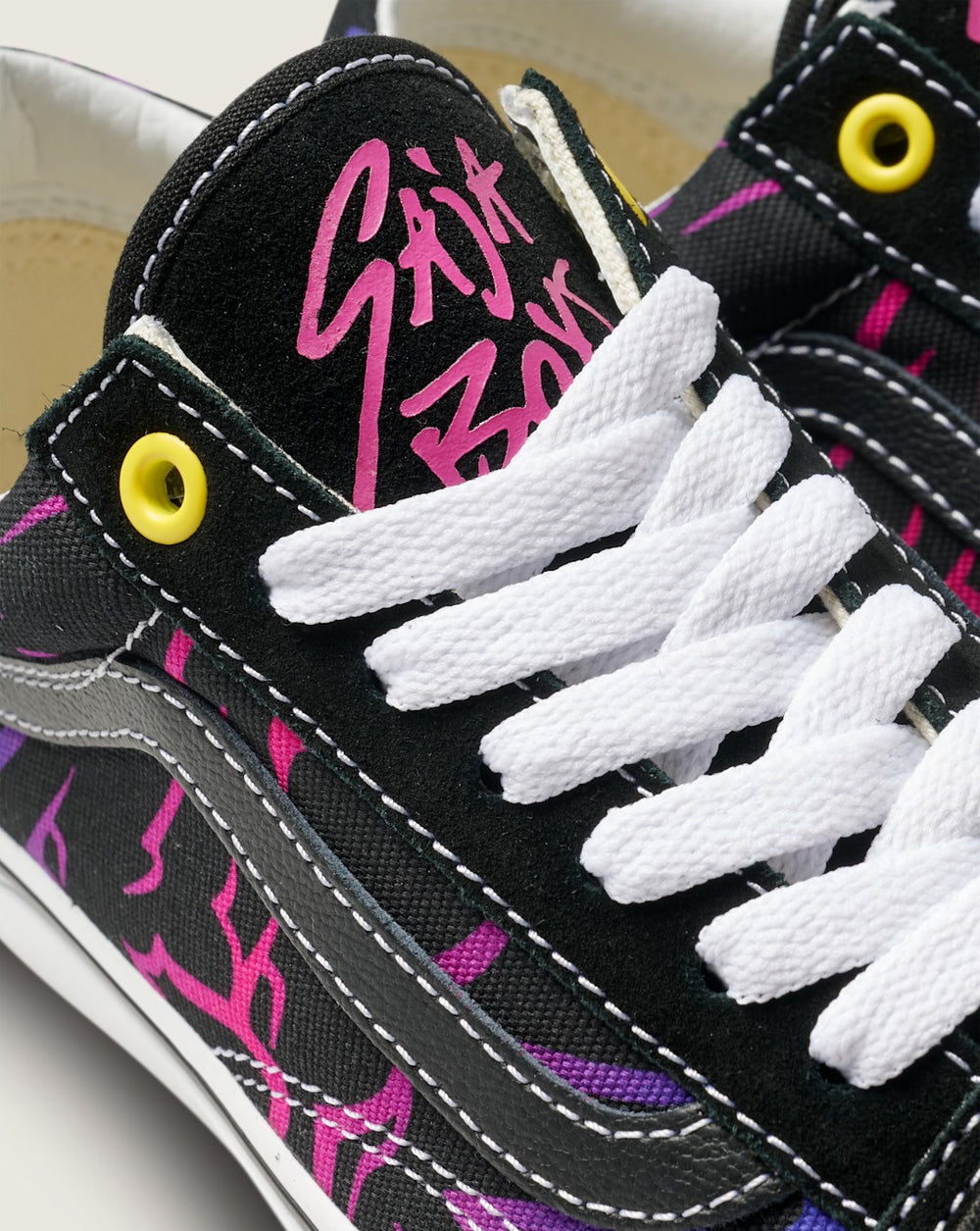 Women Vans KPop Demon Hunters x Vans Old Skool Shoe in Kpop Demon Hunters Black / Purple