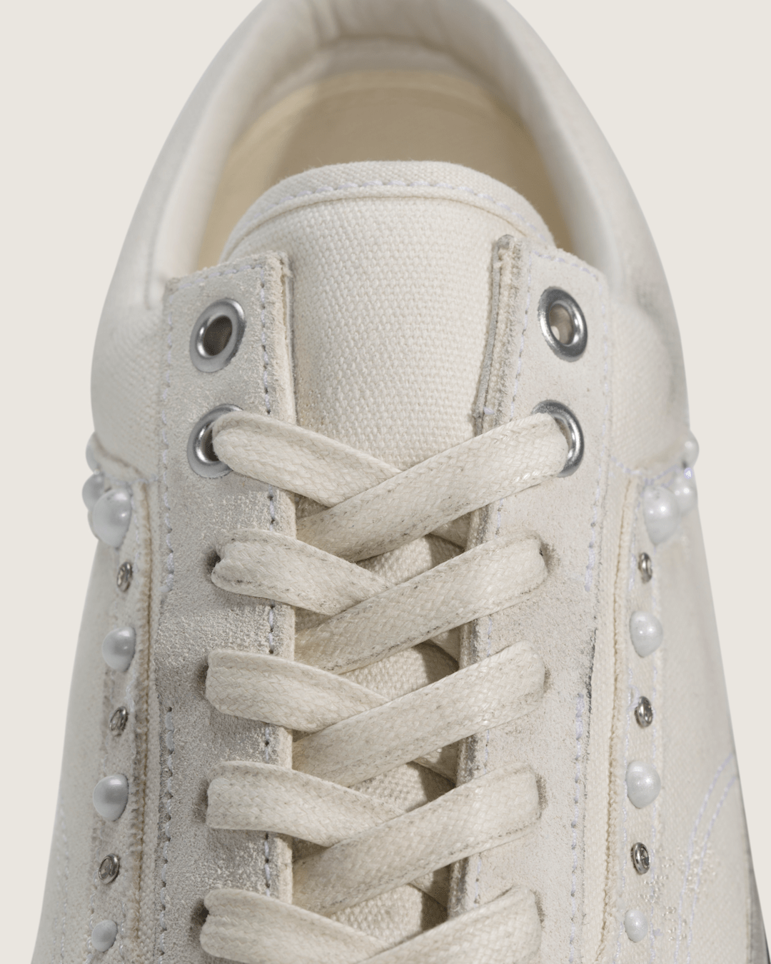Women|Men Vans Premium Old Skool 36 Shoe in Marshmallow White