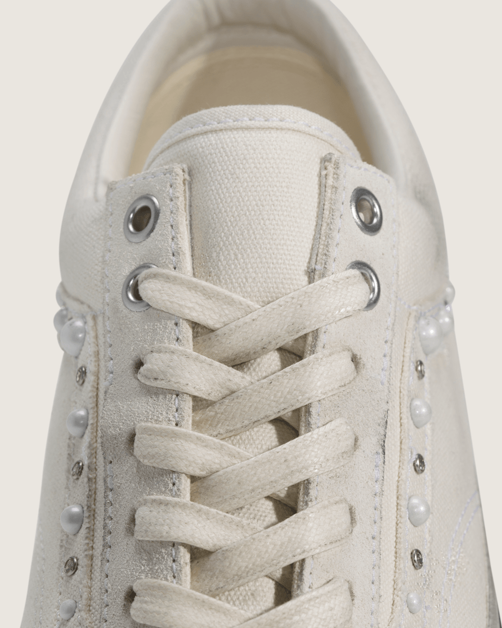 Women|Men Vans Premium Old Skool 36 Shoe in Marshmallow White