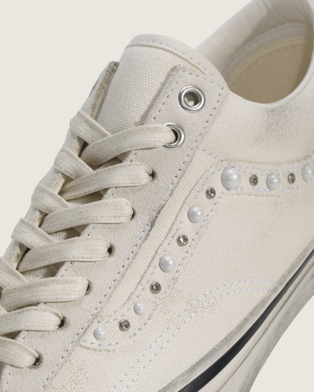 Women|Men Vans Premium Old Skool 36 Shoe in Marshmallow White