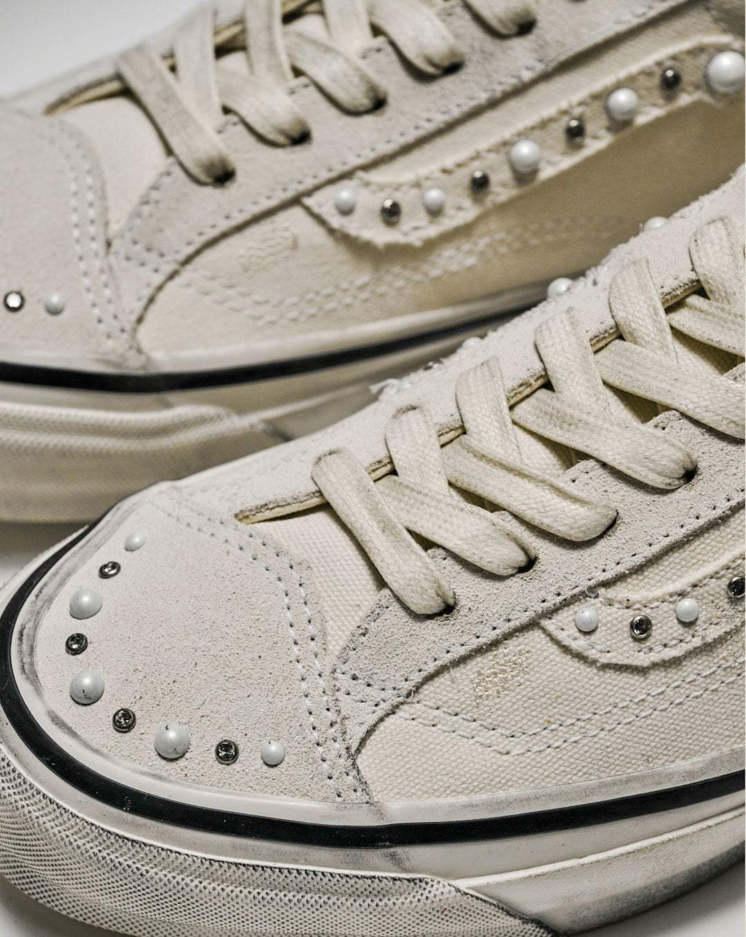 Women|Men Vans Premium Old Skool 36 Shoe in Marshmallow White