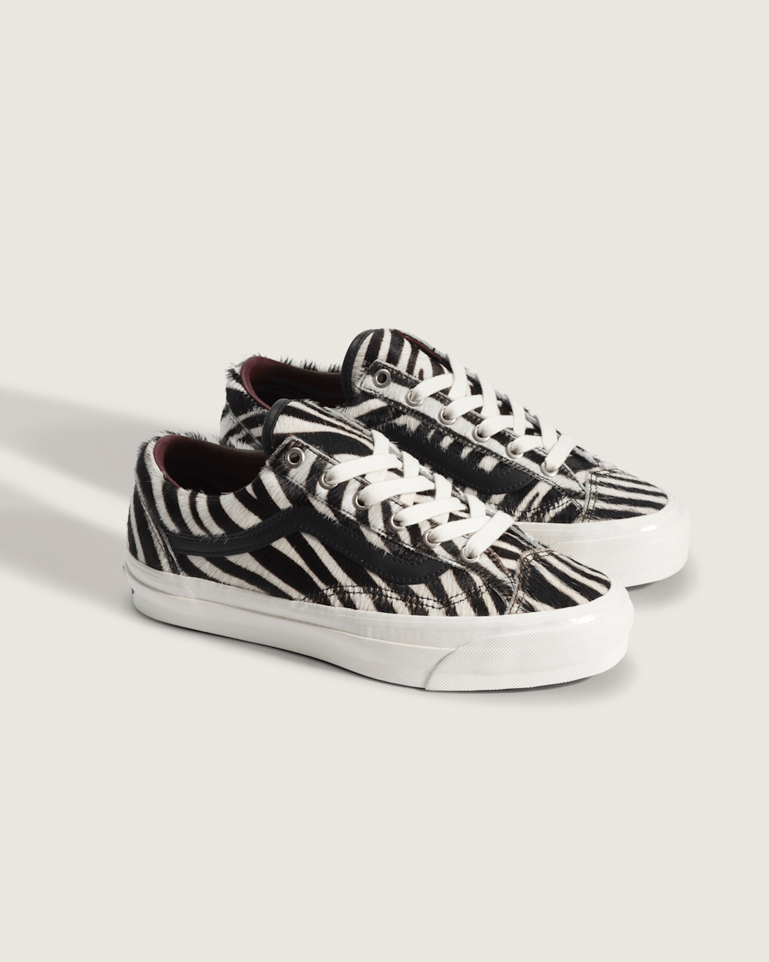 Women Vans Premium Old Skool 36 Shoe in Zebra Black / White
