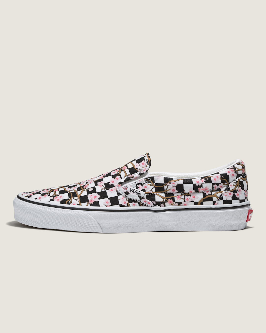 Women Vans Customs Classic Slip-On Checkerboard Shoe in Cherry Blossom Pink / Black