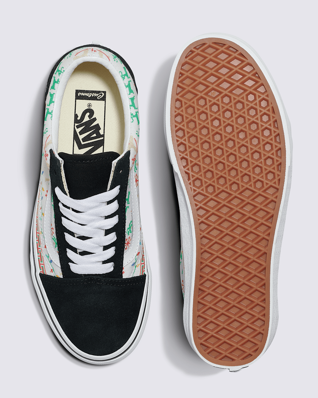 Women Vans Customs Old Skool Holiday Shoe in Customs
