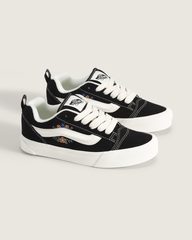 Women Vans Knu Skool Shoe in Black