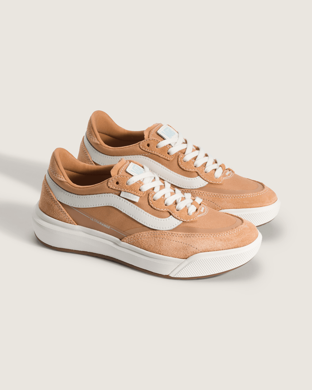 Women Vans UltraRange 2.0 Shoe in Burnt Butterscotch Beige
