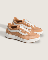 Women Vans UltraRange 2.0 Shoe in Burnt Butterscotch Beige