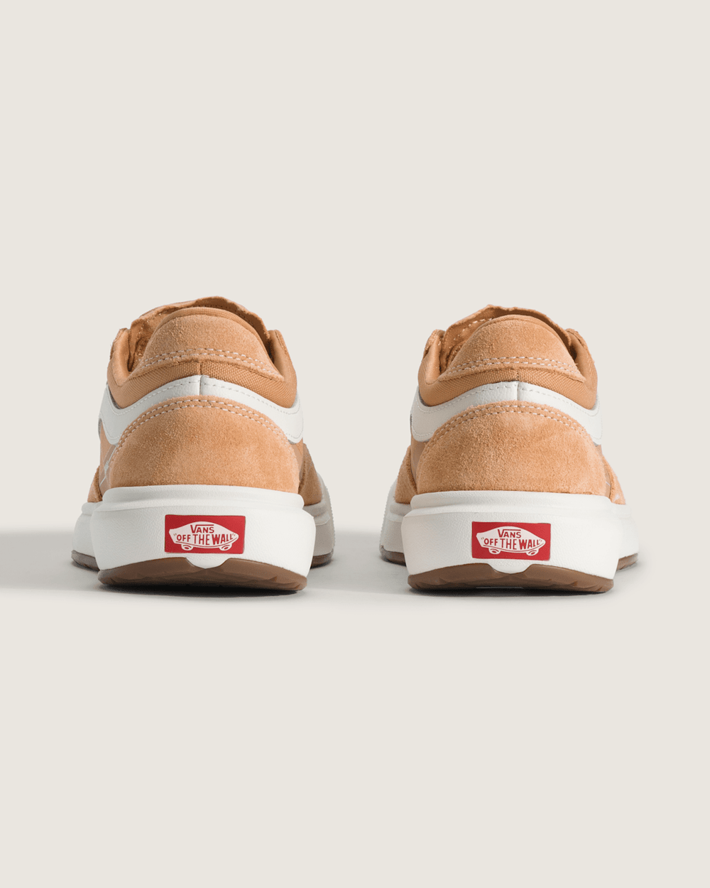 Women Vans UltraRange 2.0 Shoe in Burnt Butterscotch Beige