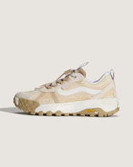 Women Vans Crosspath XC GORE-TEX Shoe in Off White / White