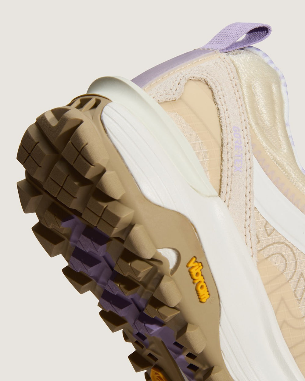 Women Vans Crosspath XC GORE-TEX Shoe in Off White / White