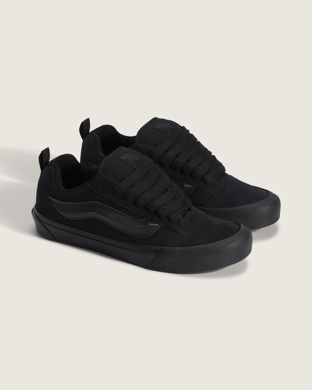Women|Men Vans Knu Skool Shoe in Triple Black