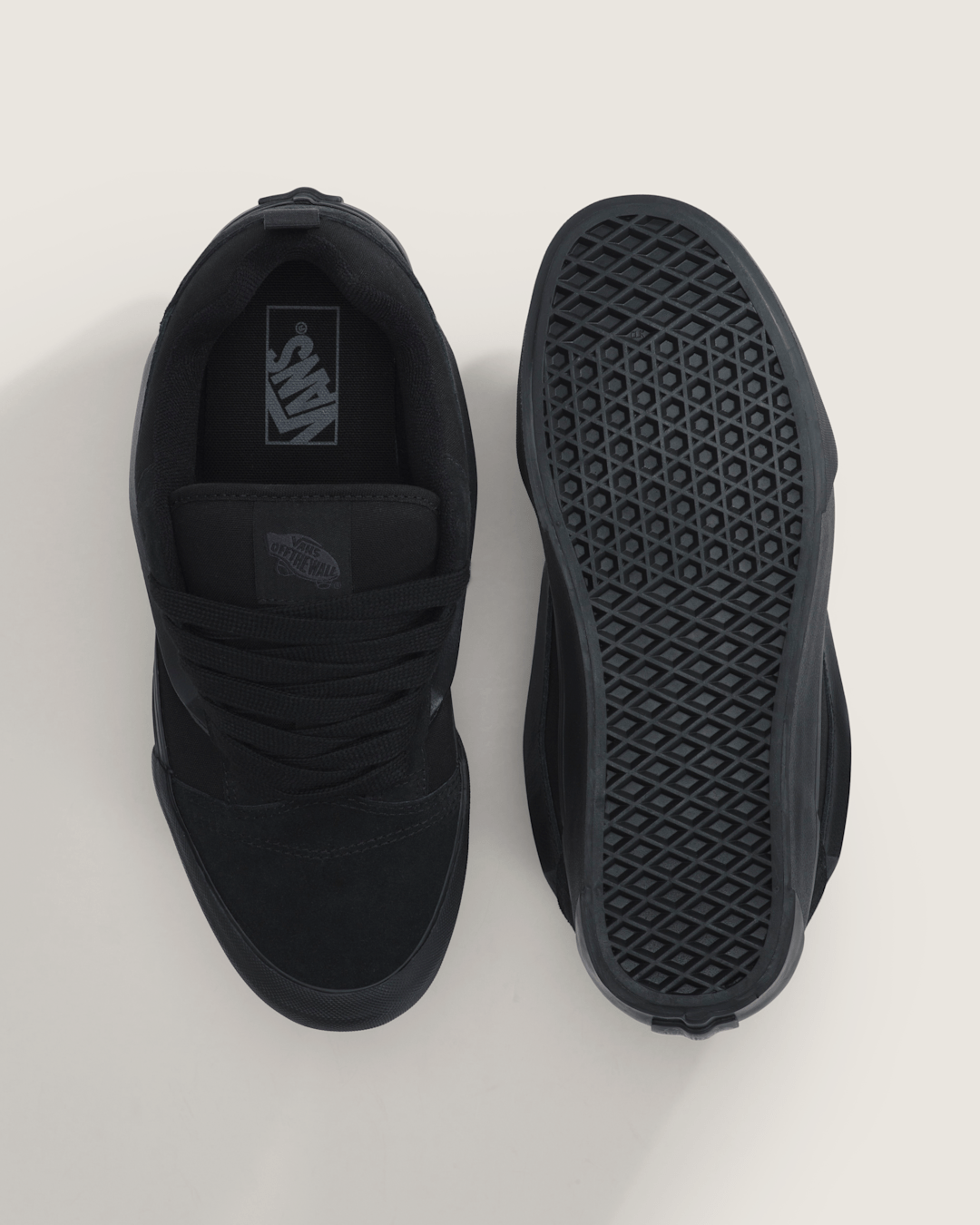 Women|Men Vans Knu Skool Shoe in Triple Black