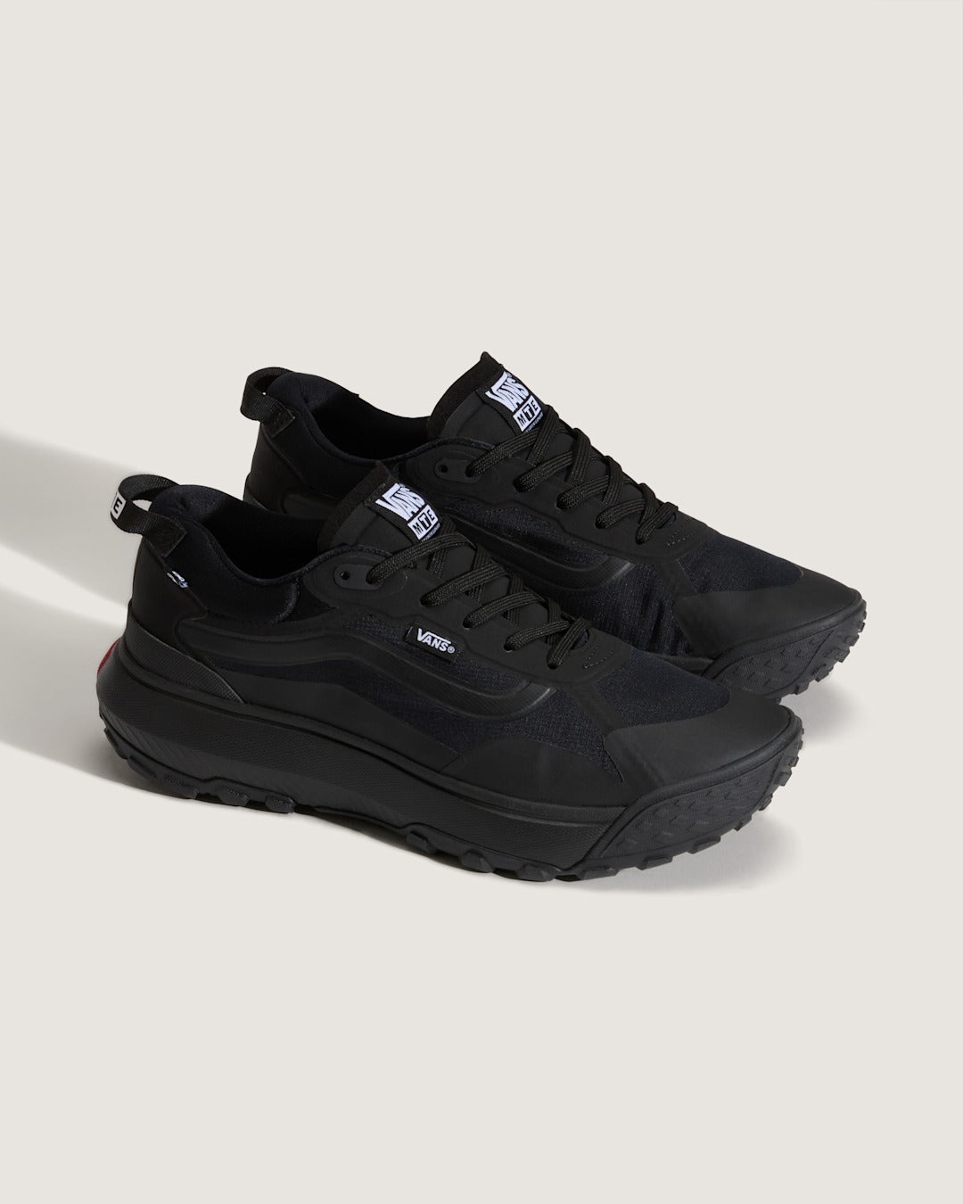 Women|Men Vans Crosspath Shoe in Blackout