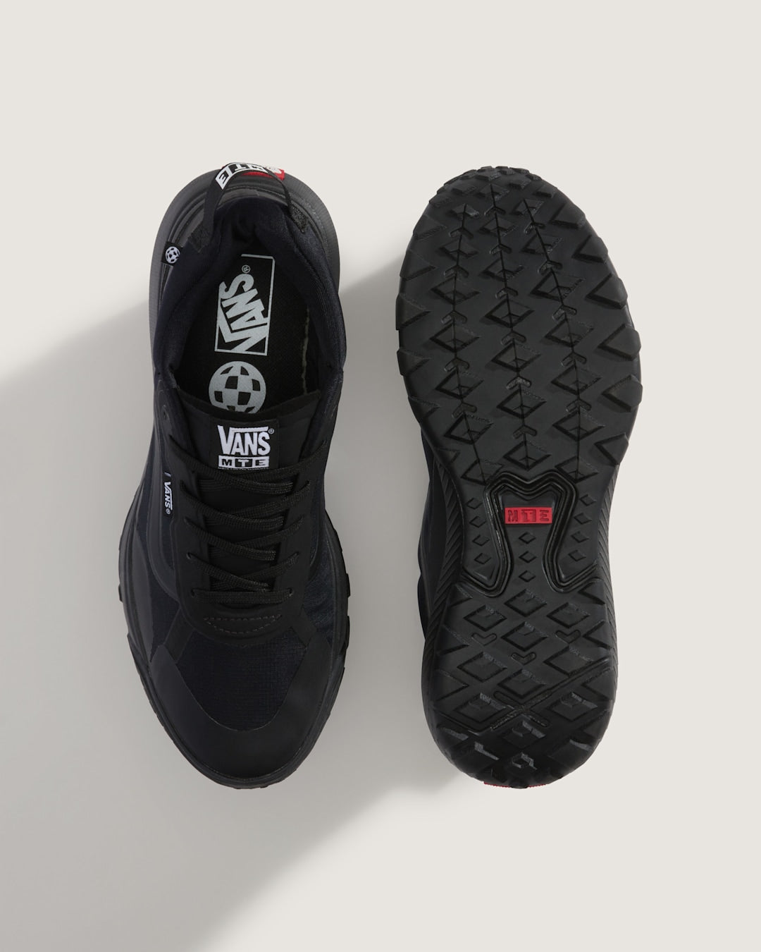 Women|Men Vans Crosspath Shoe in Blackout