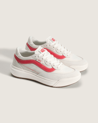 Women Vans UltraRange 2.0 Shoe in Egret White
