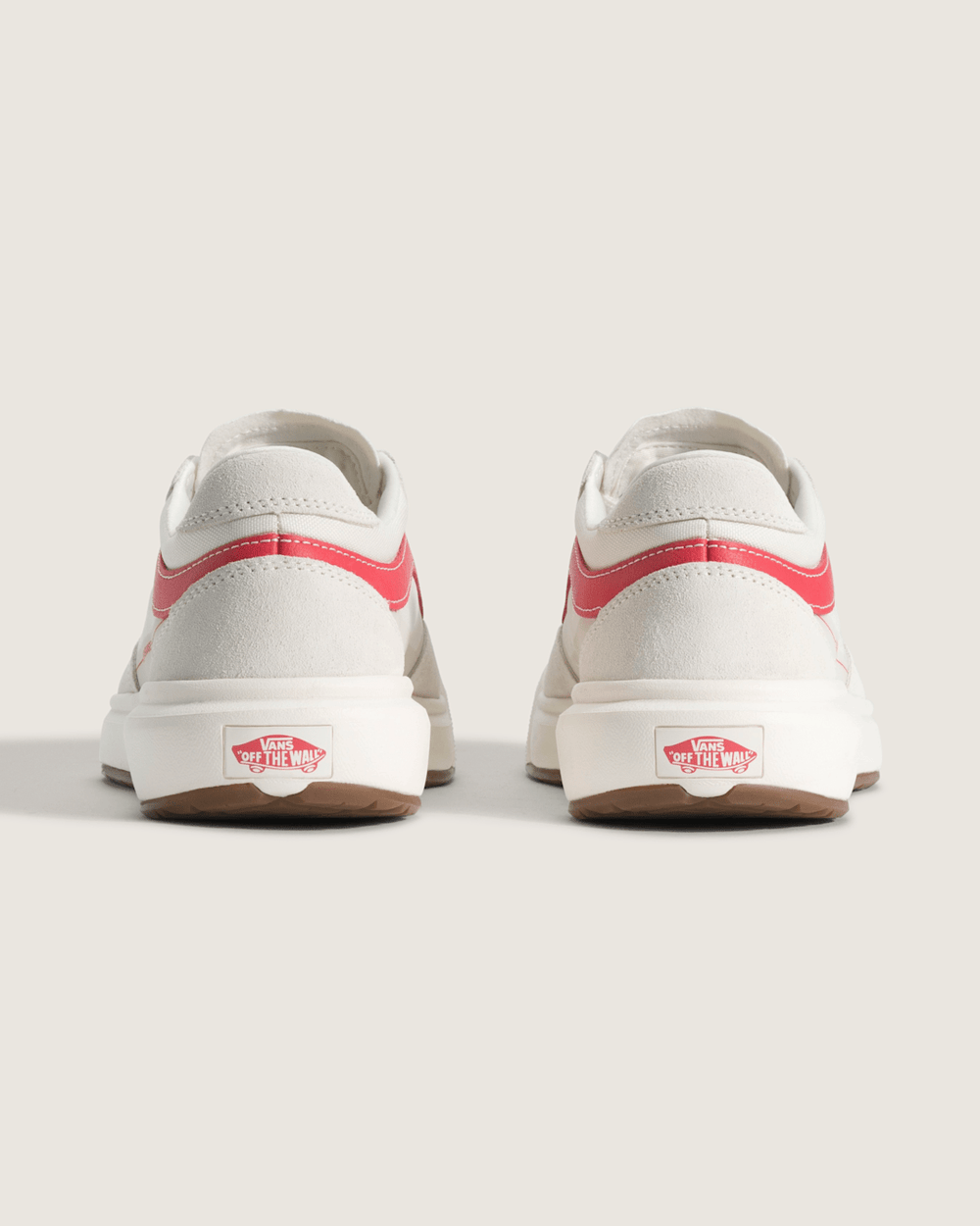 Women Vans UltraRange 2.0 Shoe in Egret White