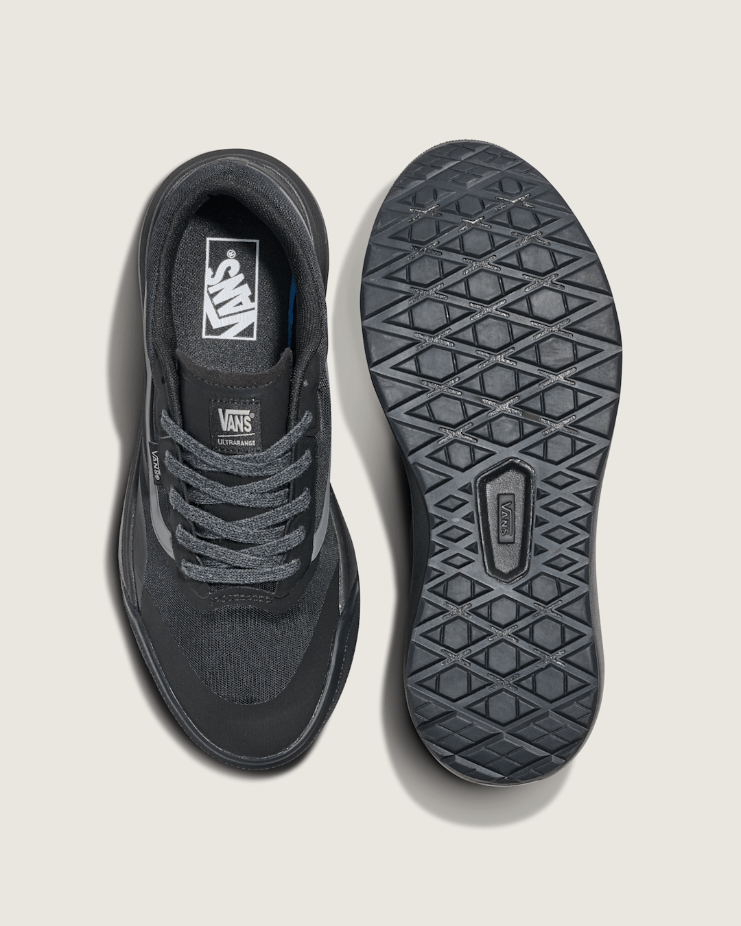 Women|Men Vans UltraRange 2.0 Shoe in Blackout