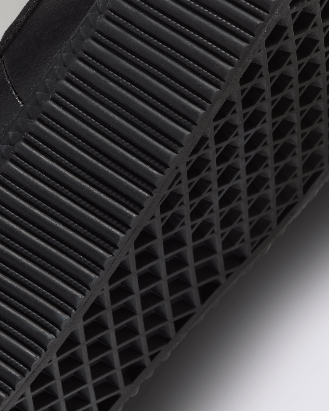 Women Vans Mary Jane Creeper Platform Shoe in Black