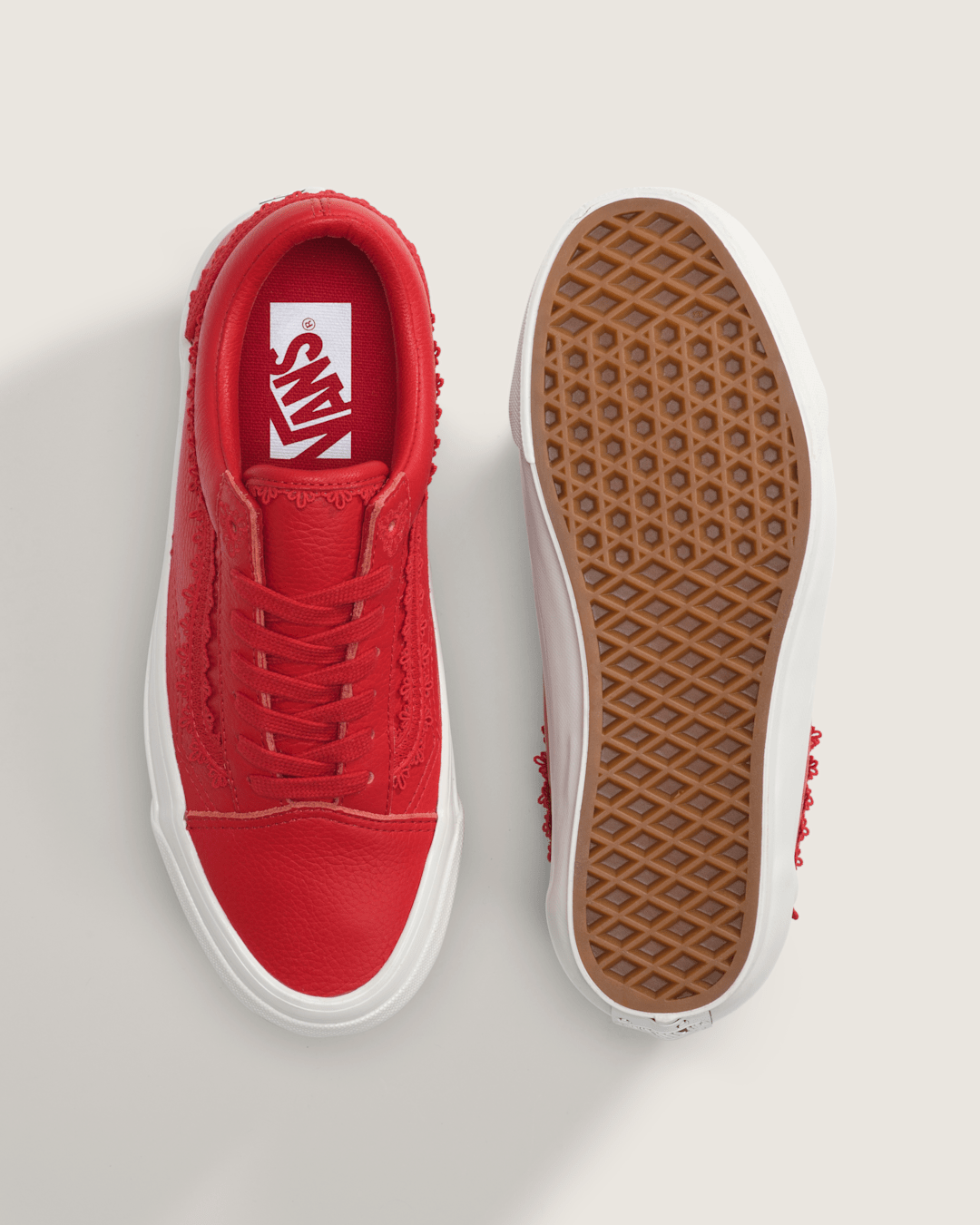 Women|Sale Vans Premium Old Skool Shoe in Racing Red