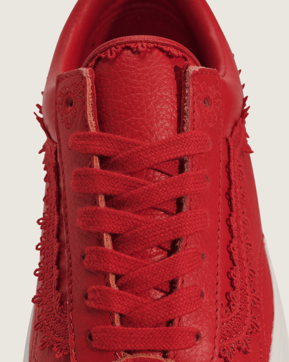 Women|Sale Vans Premium Old Skool Shoe in Racing Red
