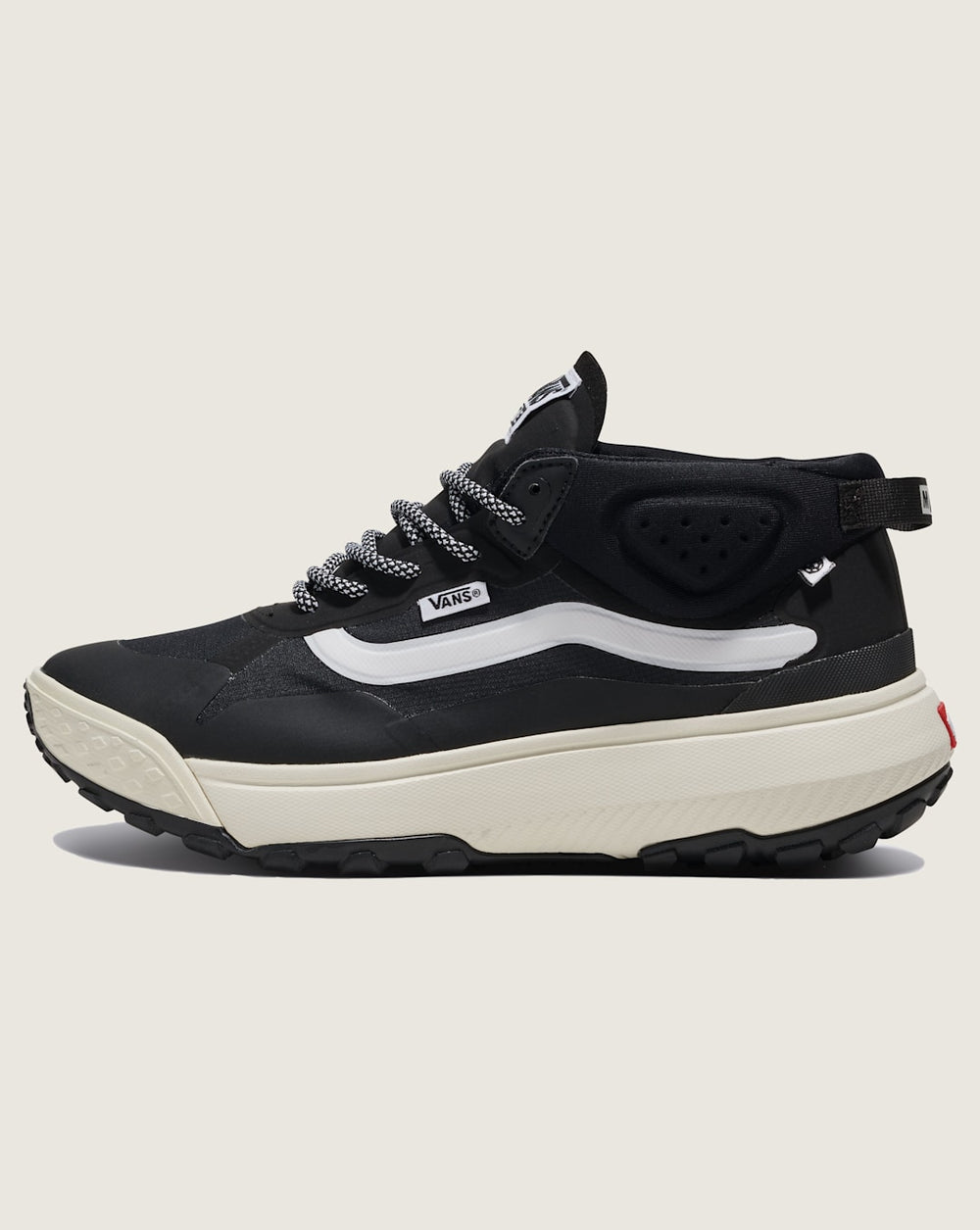 Women|Men Vans Crosspath Mid Shoe in Black / White