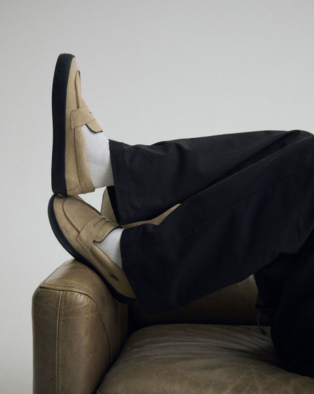 Women|Men Vans Skate Loafer Shoe in Incense Brown / Black