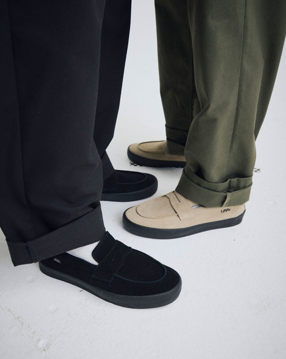 Women|Men Vans Skate Loafer Shoe in Blackout