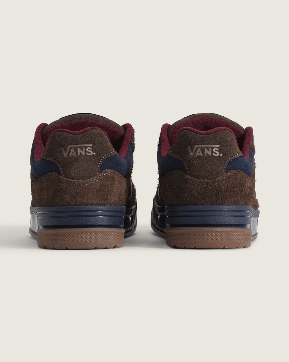 Women|Men Vans Upland Shoe in Dark Brown