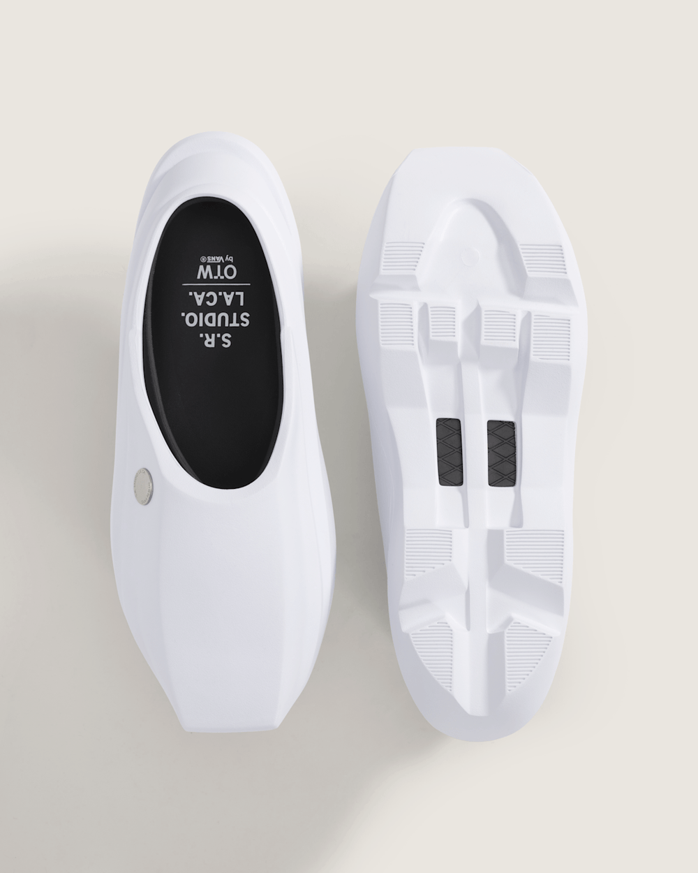 Women Vans OTW by Vans X S.R. STUDIO. LA. CA. Clog in White / Black