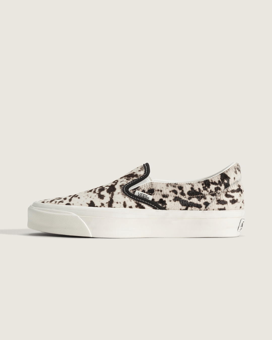 Women|Men|Sale Vans Premium Classic Slip-On Shoe in Black / White