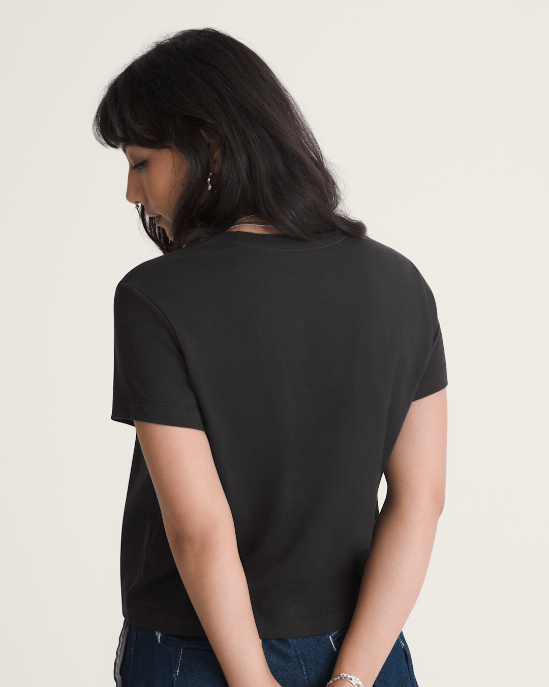 Women Vans Salton Crew T-Shirt in Black