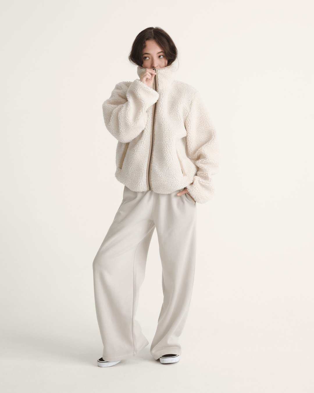 Women Vans Misty Fog High Pile Jacket in Egret Beige