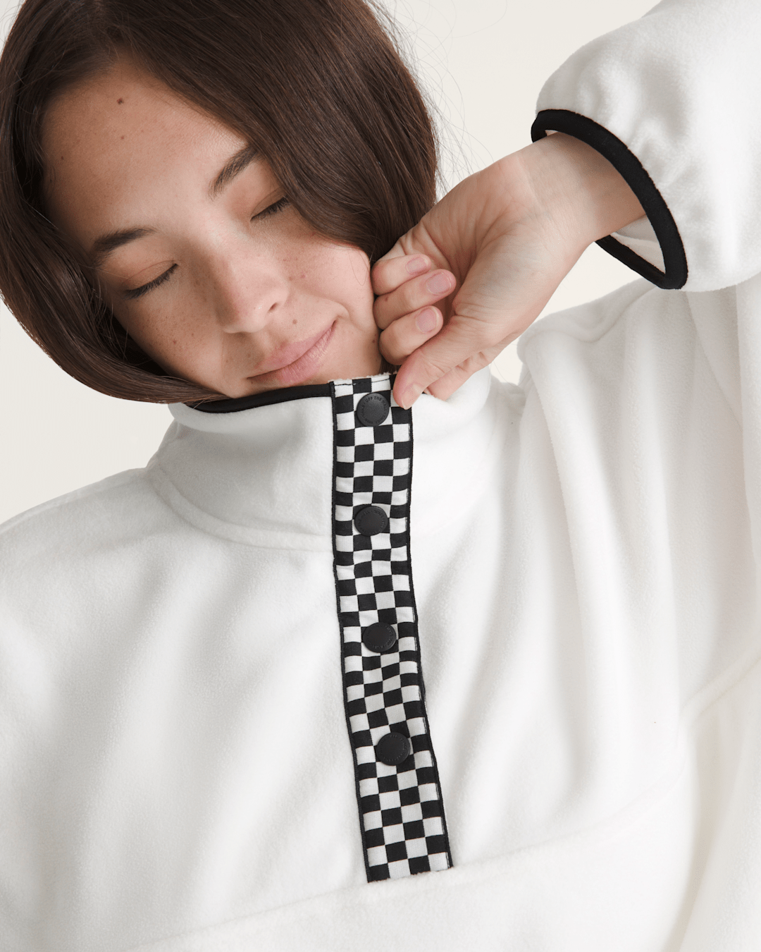 Women Vans Check Mark Polar Sweatshirt in Egret White