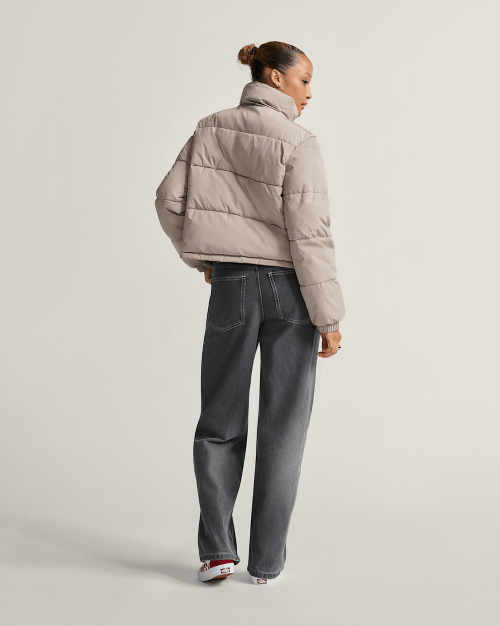 Women|Men Vans Aubrey Primaloft Puffer Jacket in Mushroom Brown