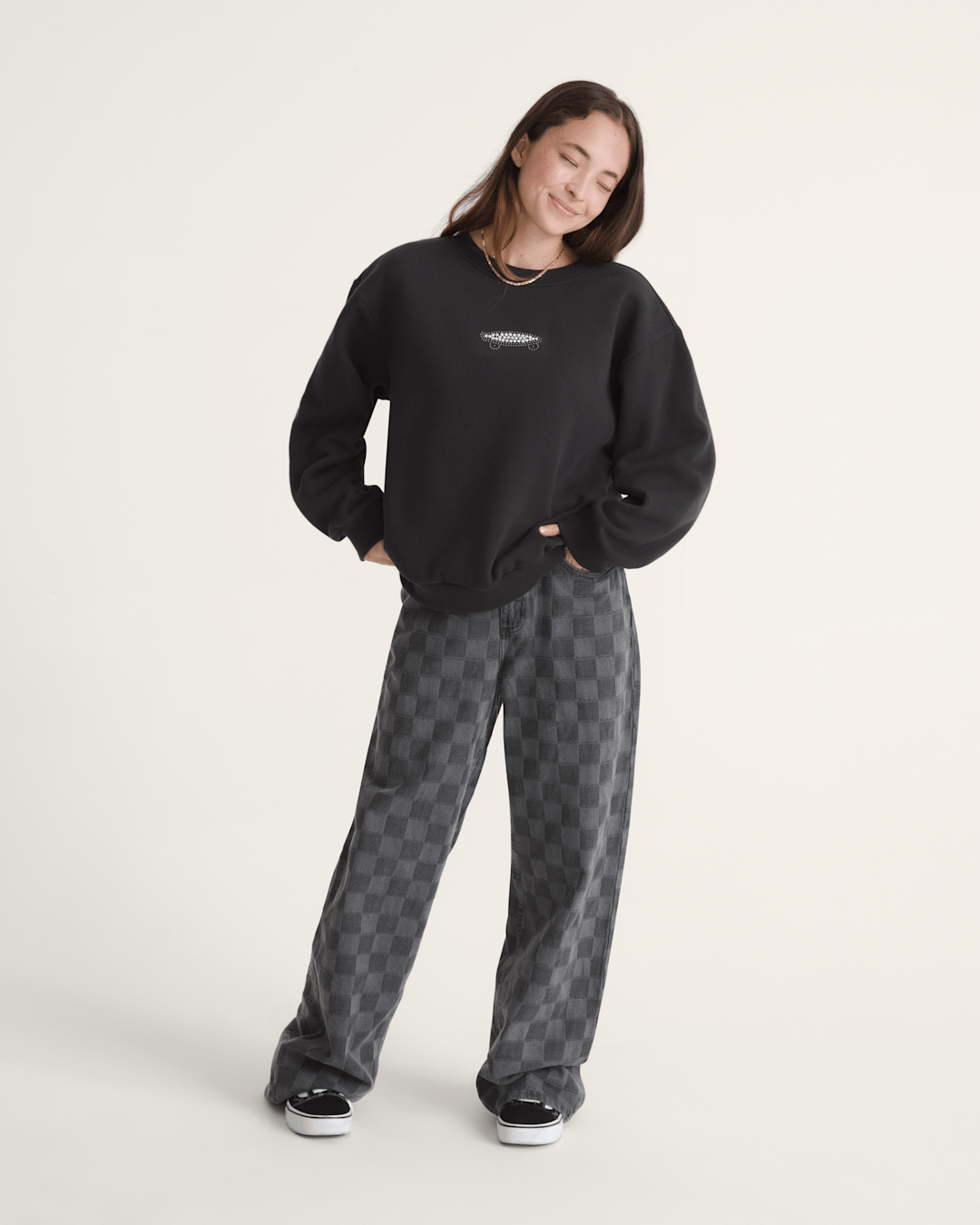 Women Vans Salton Pearls Crew Sweatshirt in Black