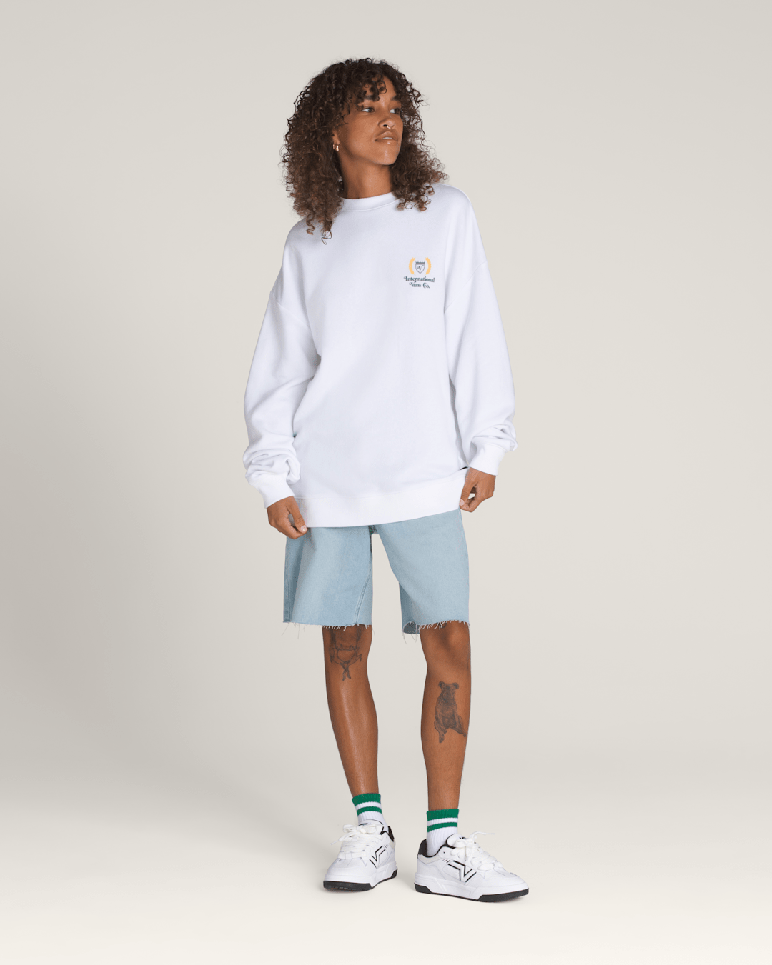 Women Vans Sport International 66 Crew Sweatshirt in White