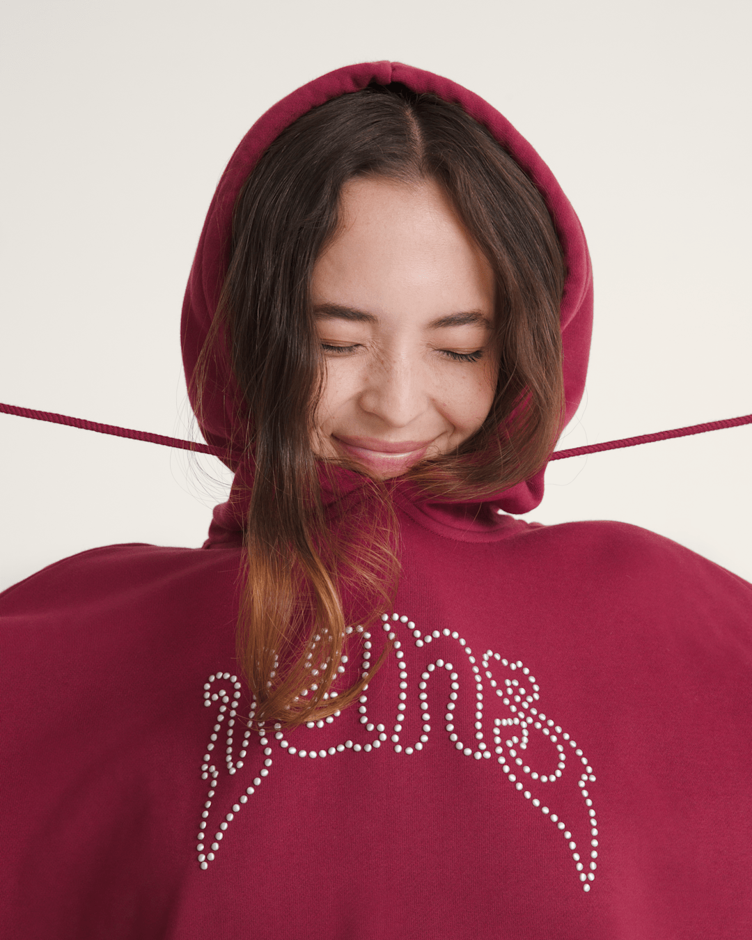 Women Vans Pearls Logo Retro Pullover Hoodie in Bordeaux Red