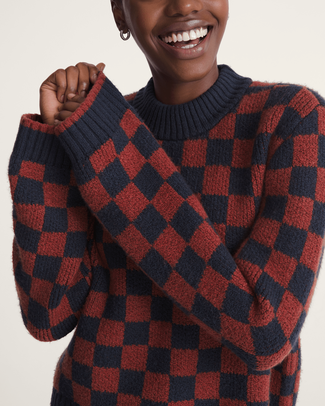 Women Vans Cameron Sweater in Checkerboard Blue / Red