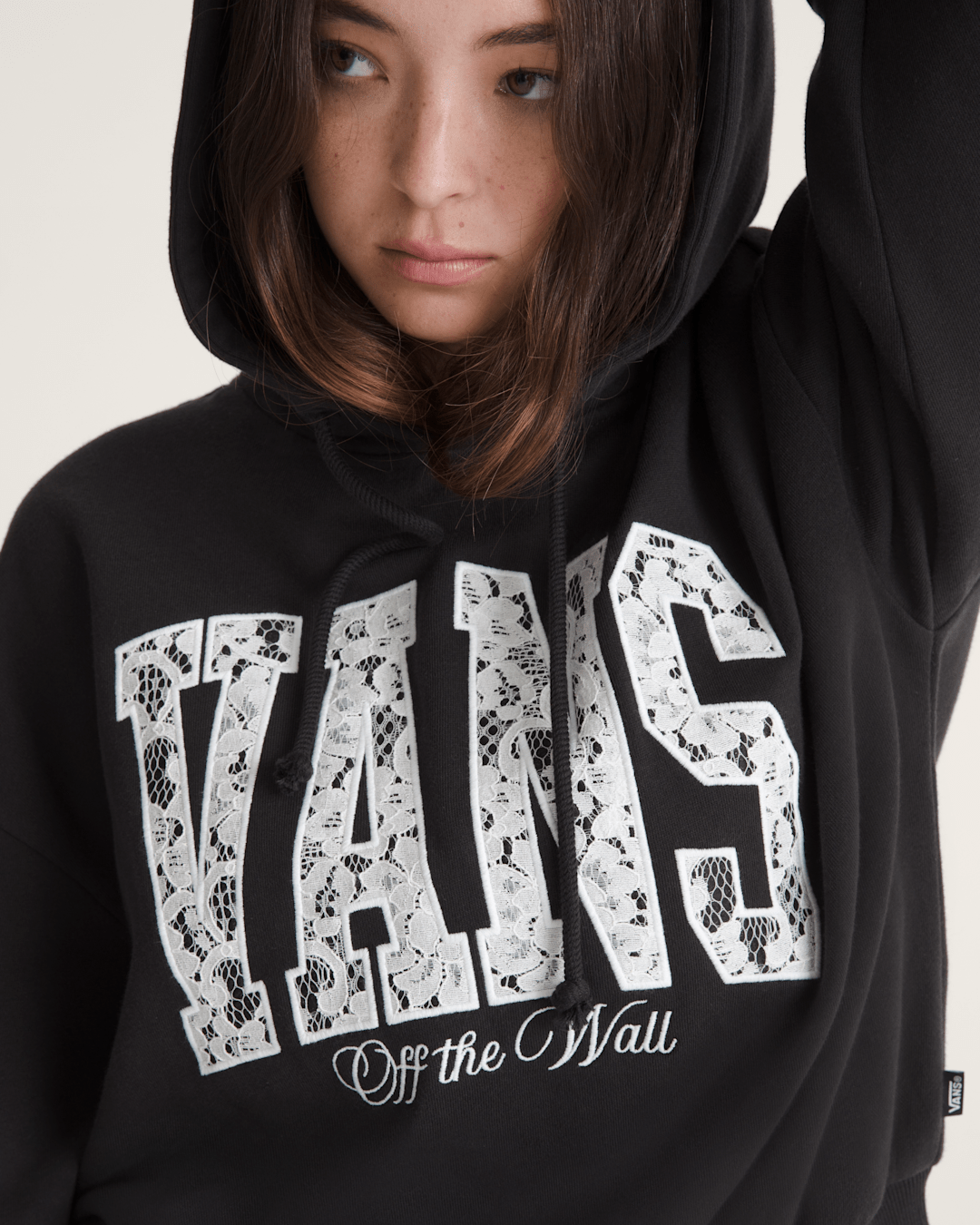 Women Vans Laced Up Retro Pullover Hoodie in Black