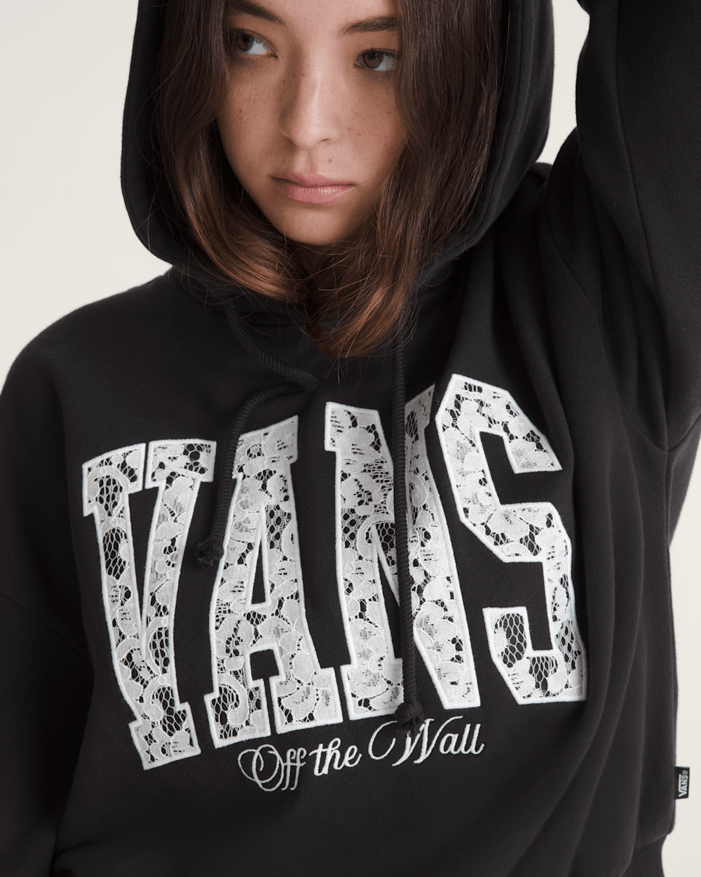Women Vans Laced Up Retro Pullover Hoodie in Black
