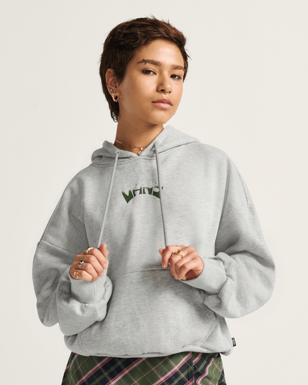 Women Vans World Peace Retro Pullover Hoodie in Heather Grey