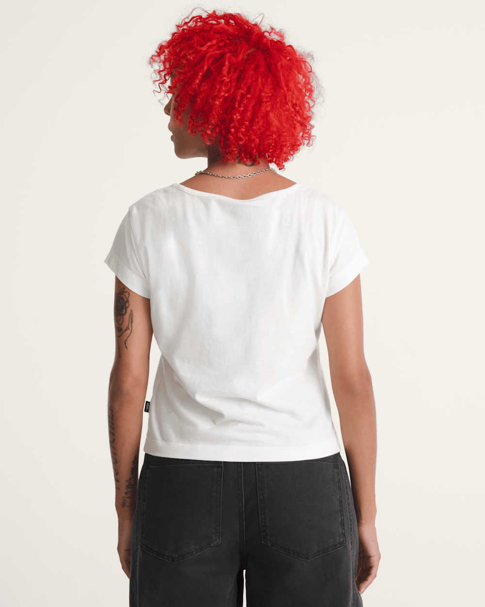 Women Vans Checkerboard Bow Scoop T-Shirt in Marshmallow White