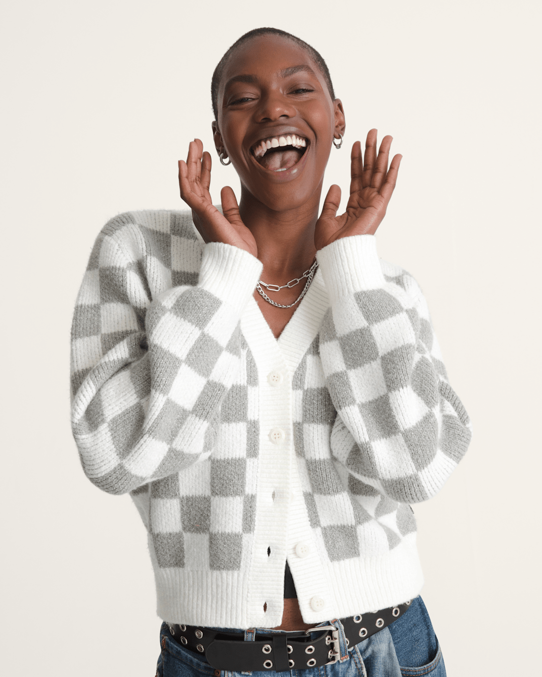 Women Vans Evelyn Cardigan Sweater in Checkerboard White